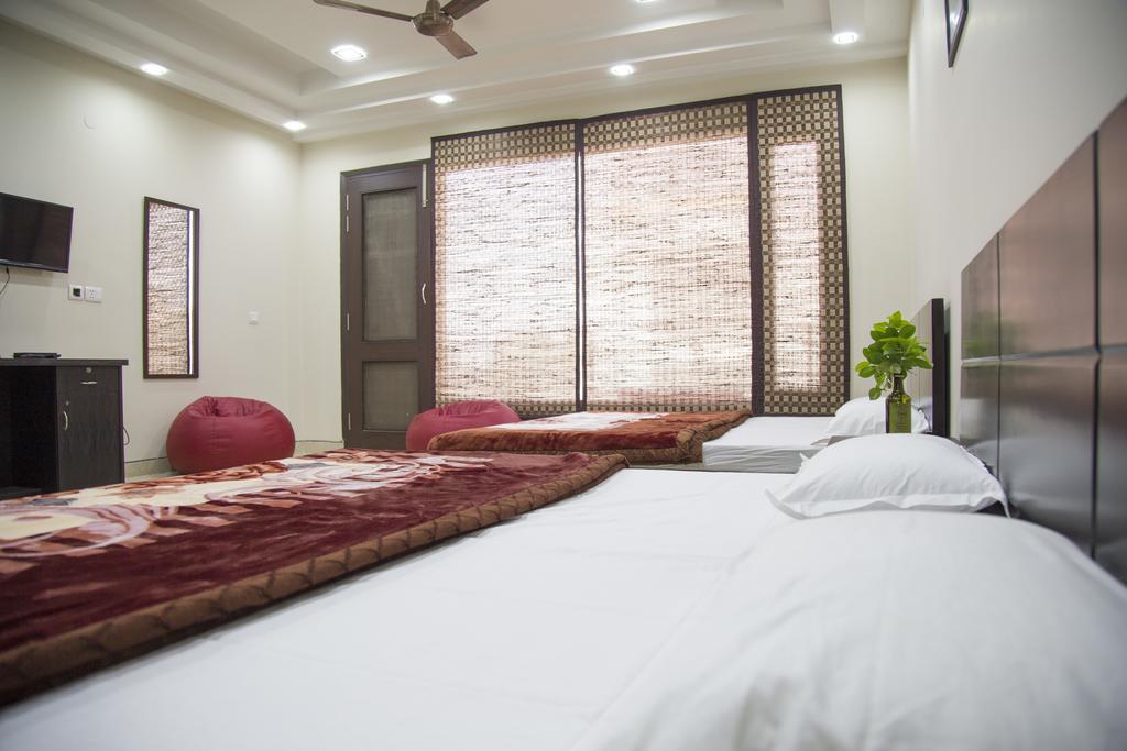 The Mulberry House Bed and Breakfast New Delhi Eksteriør billede